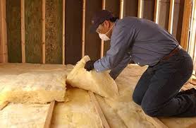 Best Spray Foam Insulation  in Hutchinson, MN